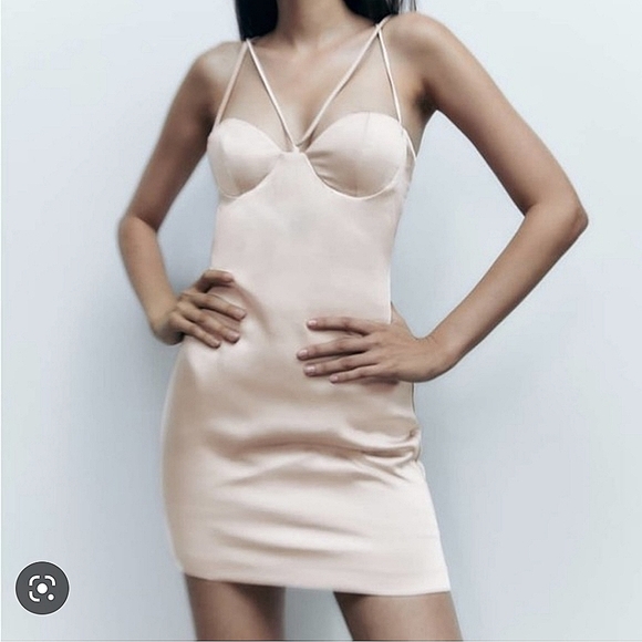 ZARA * SATIN EFFECT MINI DRESS BEIGE - Picture 4 of 11